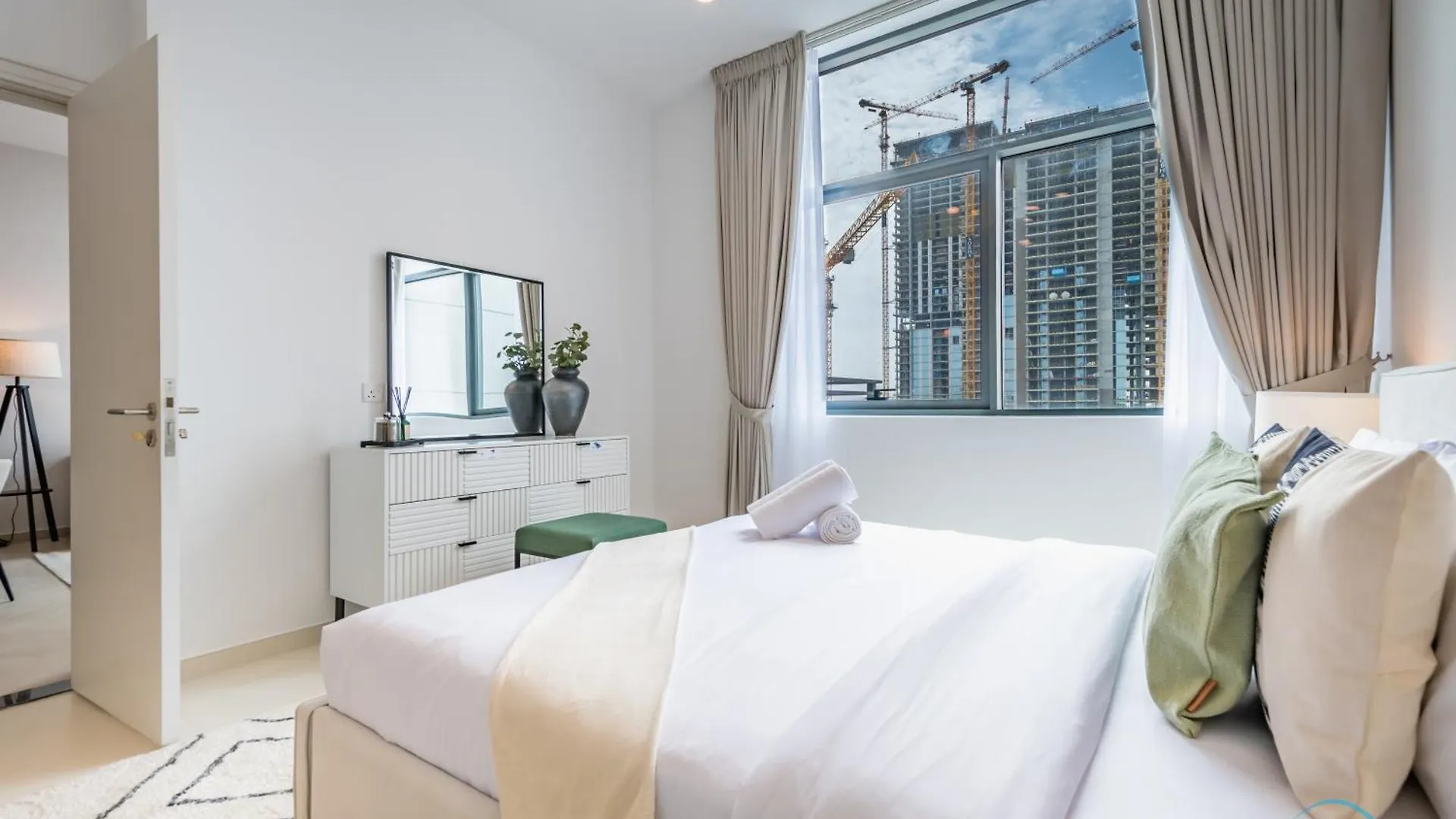 Beautiful 1Br Apartment At Wilton Park Residences, Mbr By Deluxe Holiday Homes Dubai